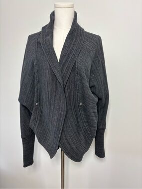 Wilfred Aritzia Diderot Cocoon Cardigan Charcoal Grey Studded Dolman Sleeve M